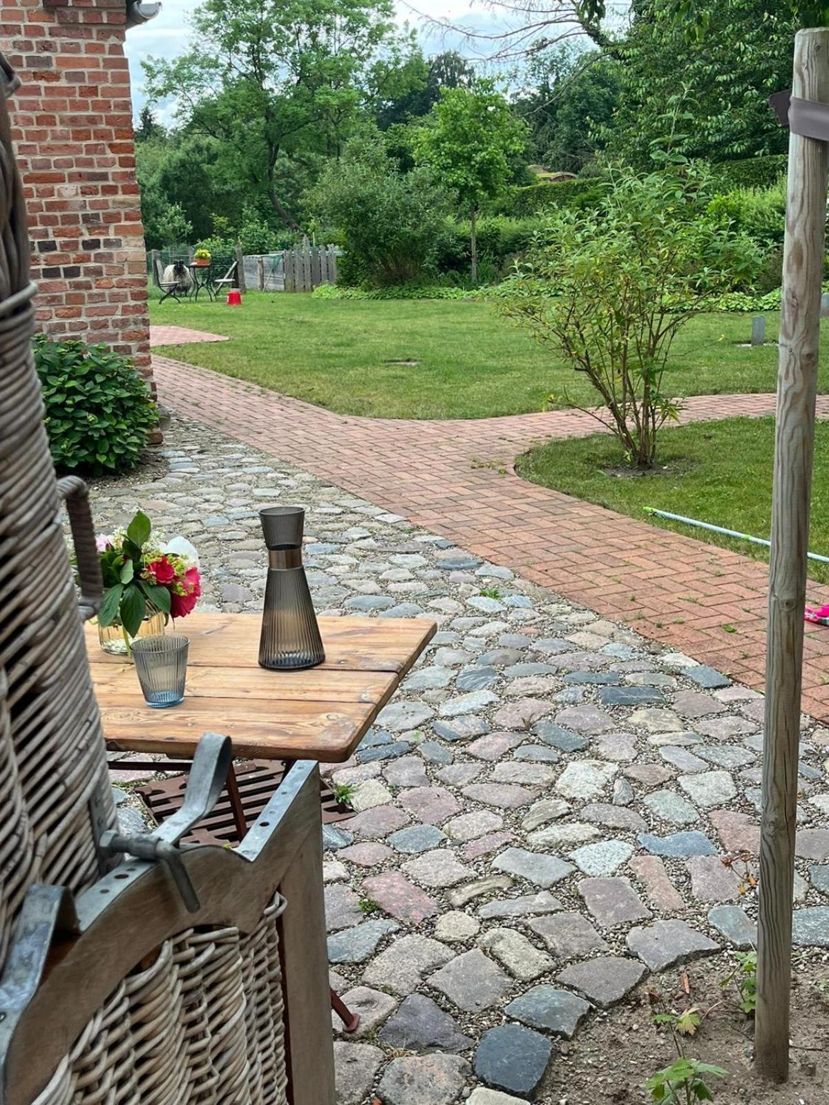 Ferienwohnung Sattlerei Dassow Exterior foto